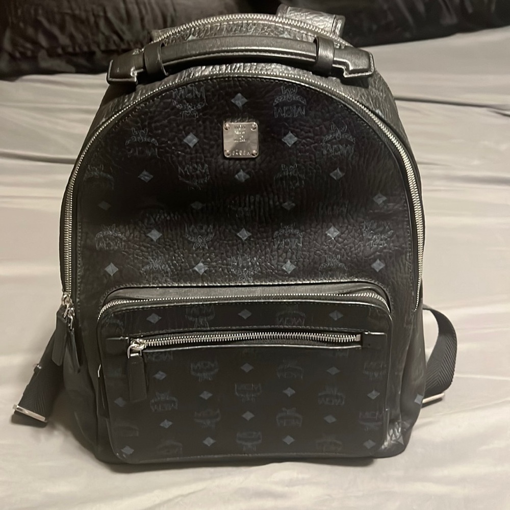 Men’s MCM backpack (black)